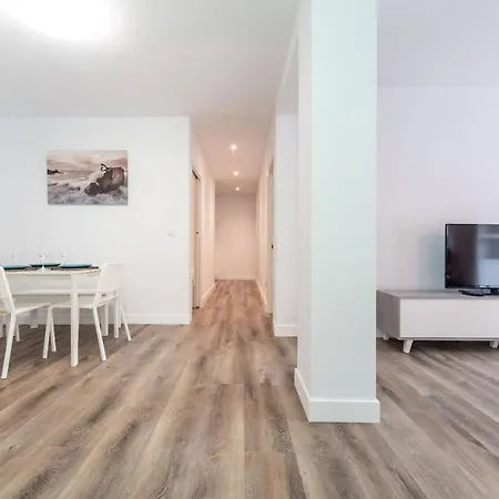 Caroline By People Apartment